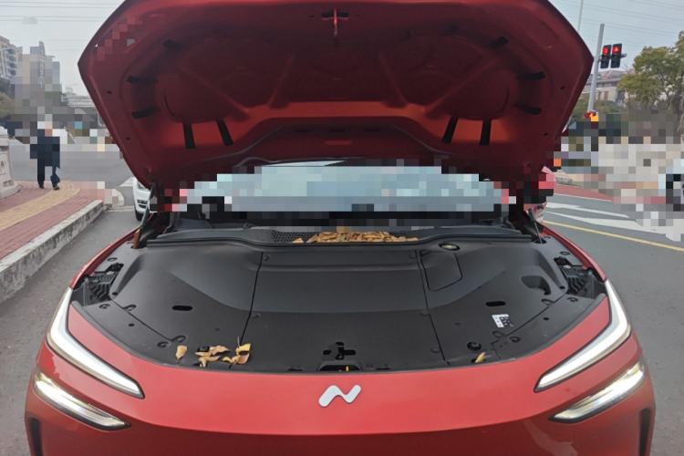 Used ONVO L60 2024 60 kWh Rear-Drive Version Engine Bay