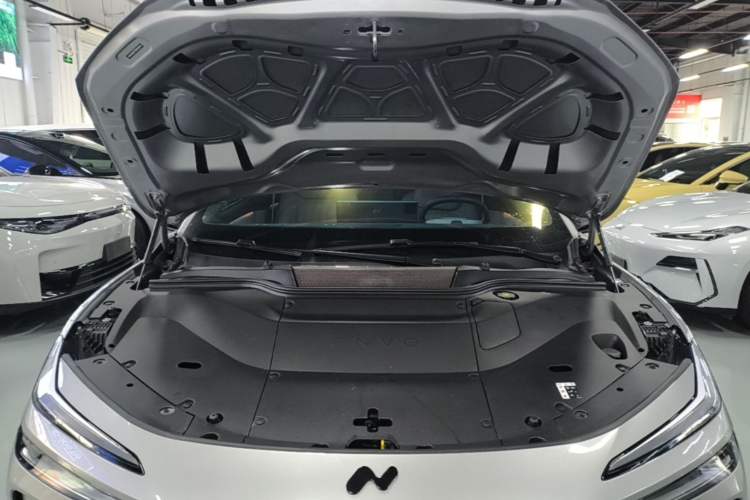 Used ONVO L60 2024 60 kWh Rear-Drive Version Engine Bay