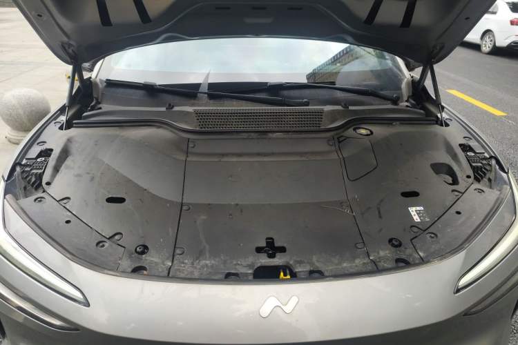 Used ONVO L60 2024 60 kWh Rear-Drive Version Engine Bay