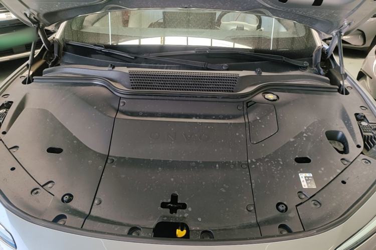 Used ONVO L60 2024 60 kWh Rear-Drive Version Engine Bay