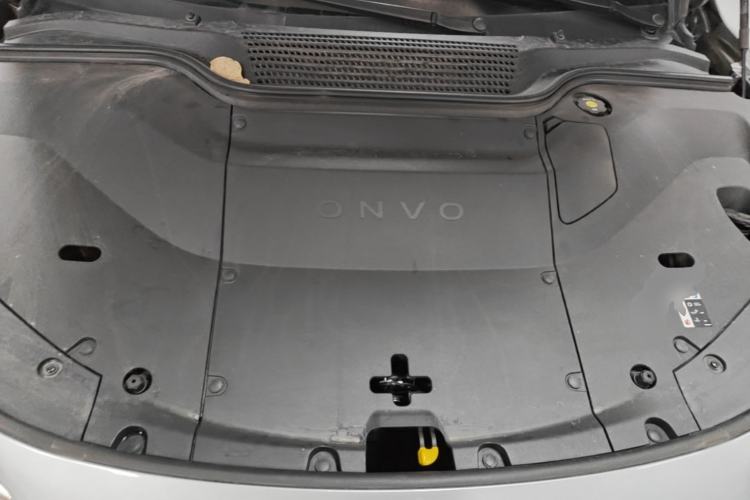 Used ONVO L60 2024 60 kWh Rear-Drive Version Engine Bay