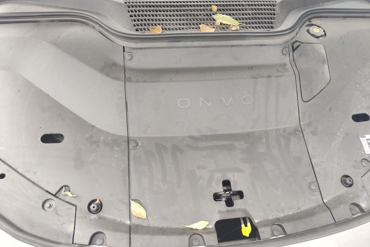 Used ONVO L60 2024 60 kWh Rear-Drive Version Engine Bay