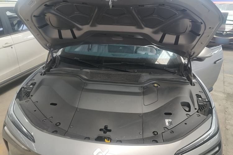 Used ONVO L60 2024 60 kWh Rear-Drive Version Engine Bay