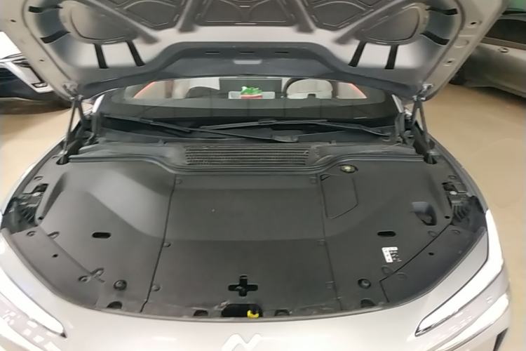 Used ONVO L60 2024 60 kWh Rear-Drive Version Engine Bay