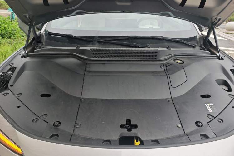 Used ONVO L60 2024 60 kWh Rear-Drive Version Engine Bay