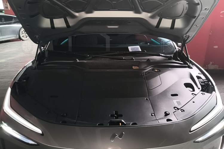 Used ONVO L60 2024 60 kWh Rear-Drive Version Engine Bay