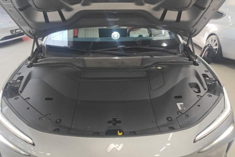Used ONVO L60 2024 60 kWh Rear-Drive Version Engine Bay