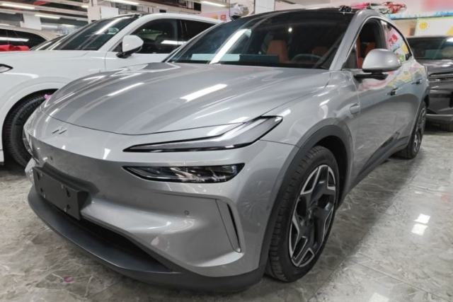 Used ONVO L60 2024 60 kWh Rear-Drive Version