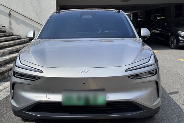 Used ONVO L60 2024 60 kWh Rear-Drive Version Exterior 1