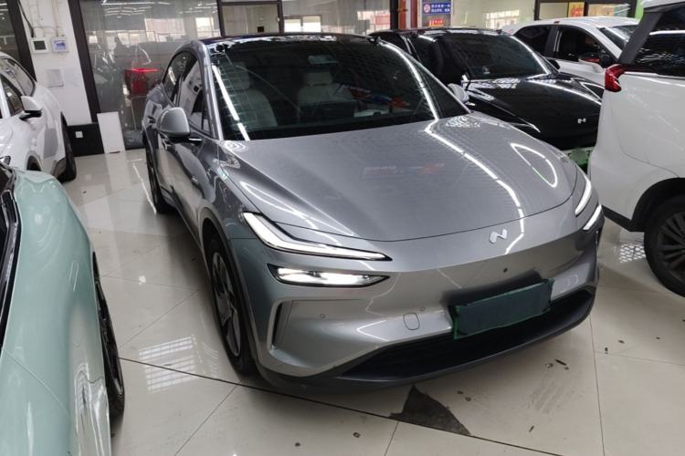 Used ONVO L60 2024 60 kWh Rear-Drive Version Exterior 1