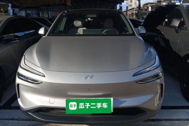 Used ONVO L60 2024 60 kWh Rear-Drive Version Exterior 1