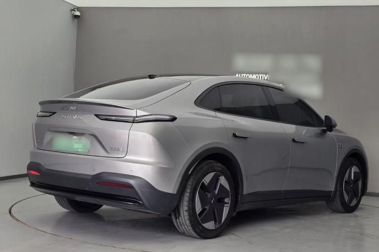Used ONVO L60 2024 60 kWh Rear-Drive Version Exterior 5
