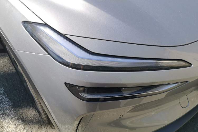Used ONVO L60 2024 60 kWh Rear-Drive Version Exterior 6