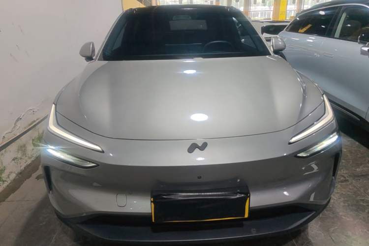 Used ONVO L60 2024 60 kWh Rear-Drive Version Front