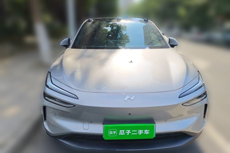 Used ONVO L60 2024 60 kWh Rear-Drive Version Front