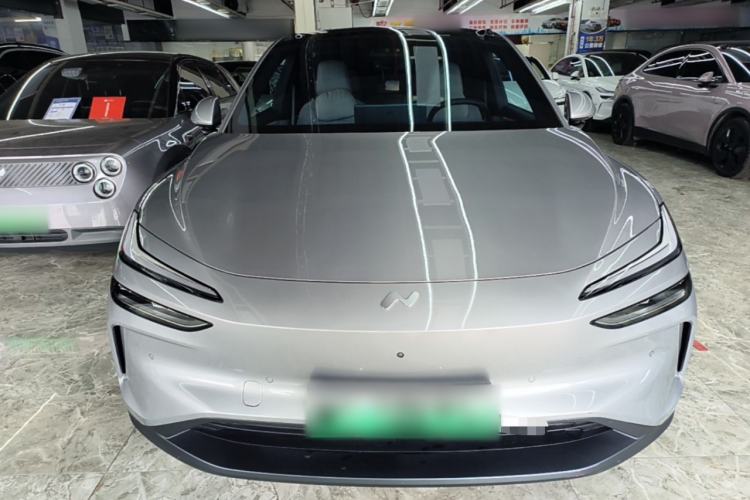 Used ONVO L60 2024 60 kWh Rear-Drive Version Front