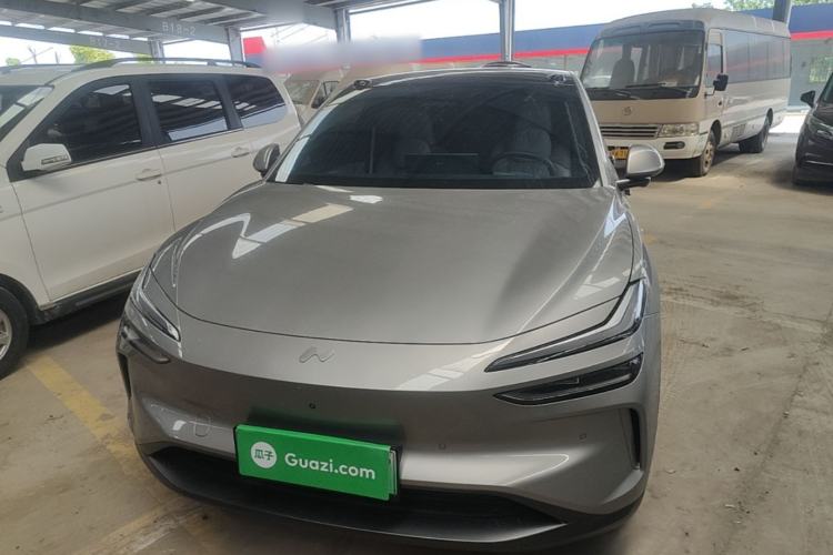 Used ONVO L60 2024 60 kWh Rear-Drive Version Front