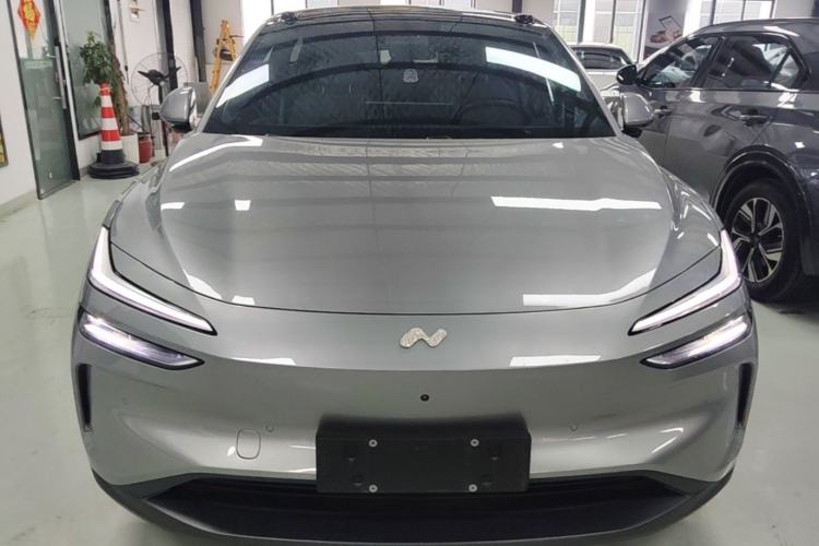 Used ONVO L60 2024 60 kWh Rear-Drive Version Front