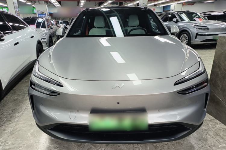 Used ONVO L60 2024 60 kWh Rear-Drive Version Front