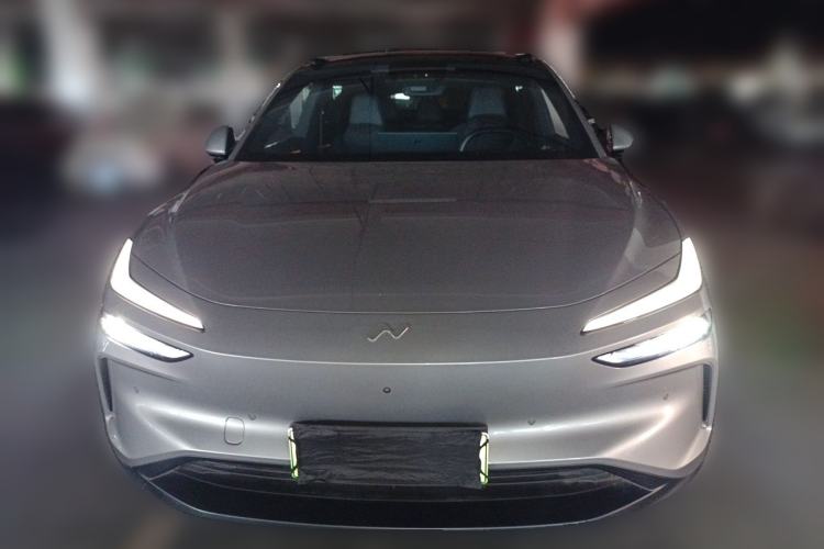 Used ONVO L60 2024 60 kWh Rear-Drive Version Front