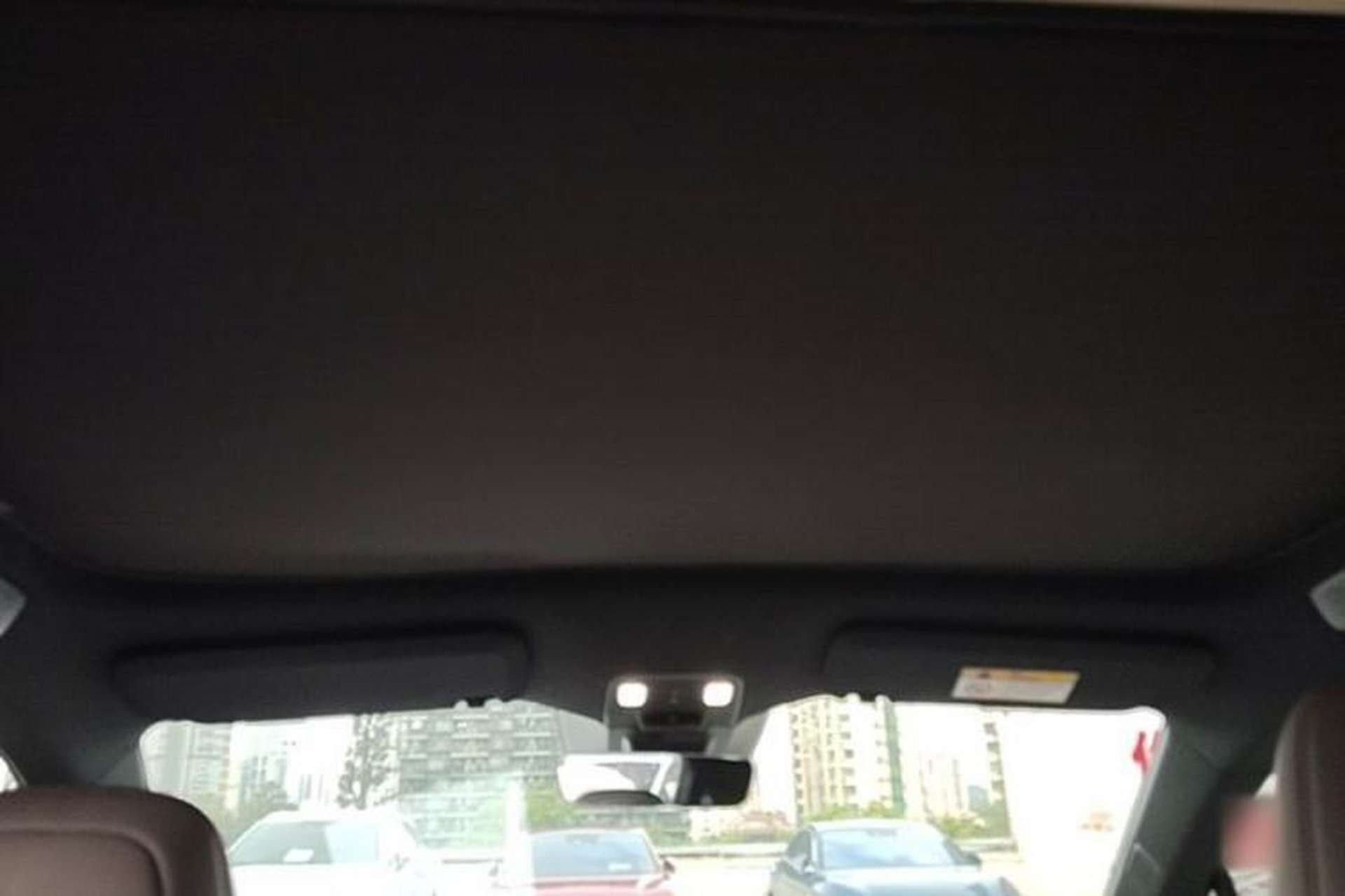 Used ONVO L60 2024 60 kWh Rear-Drive Version Headliner