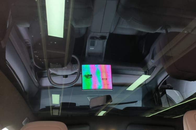 Used ONVO L60 2024 60 kWh Rear-Drive Version Headliner