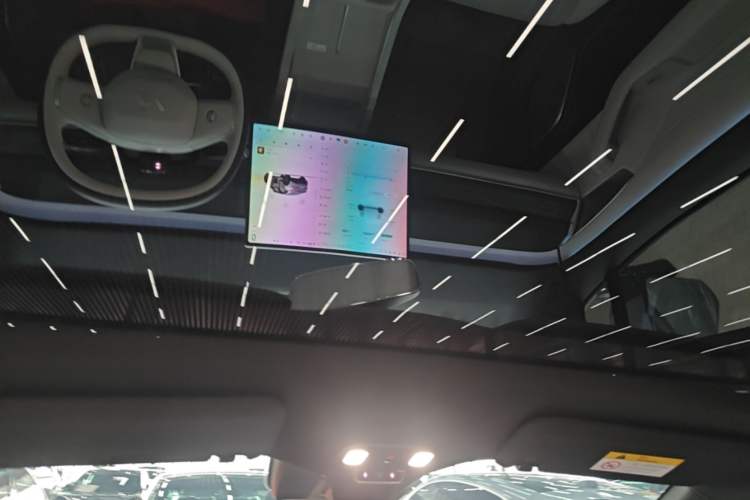 Used ONVO L60 2024 60 kWh Rear-Drive Version Headliner