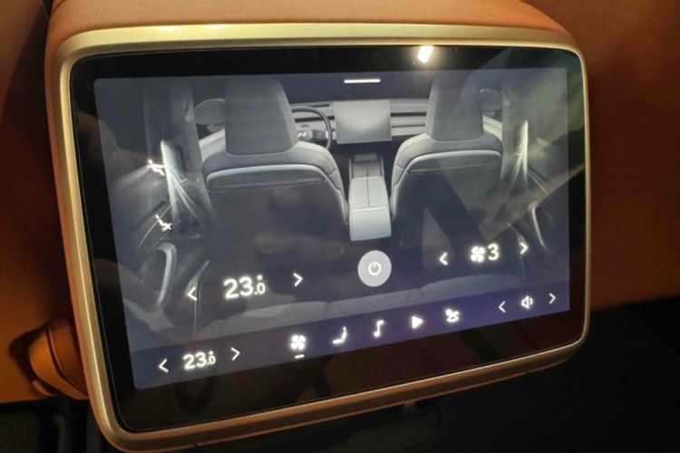 Used ONVO L60 2024 60 kWh Rear-Drive Version Interior 1
