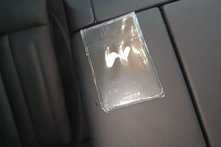 Used ONVO L60 2024 60 kWh Rear-Drive Version Interior 1