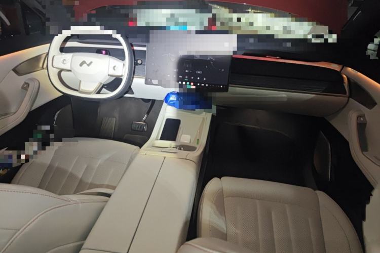 Used ONVO L60 2024 60 kWh Rear-Drive Version Interior 2