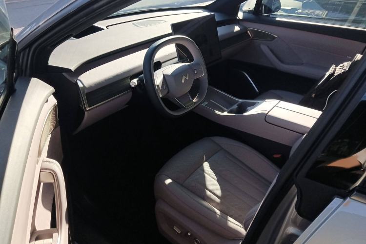 Used ONVO L60 2024 60 kWh Rear-Drive Version Interior 3