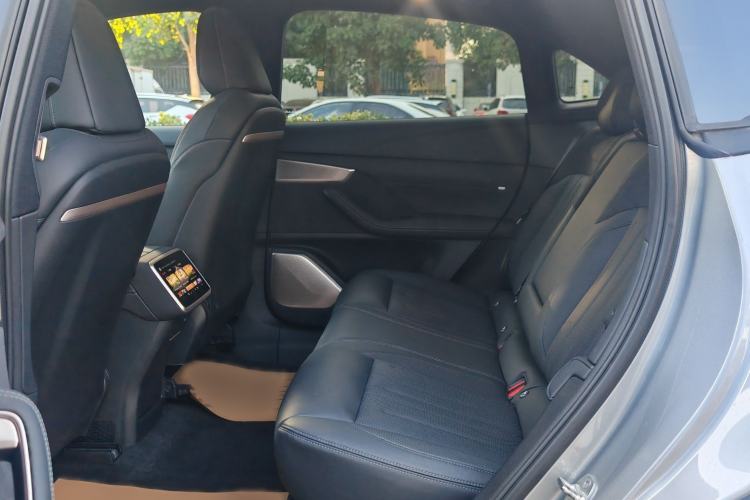 Used ONVO L60 2024 60 kWh Rear-Drive Version Interior 4