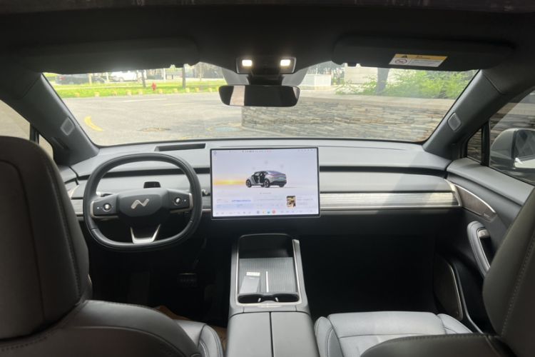 Used ONVO L60 2024 60 kWh Rear-Drive Version Interior 4