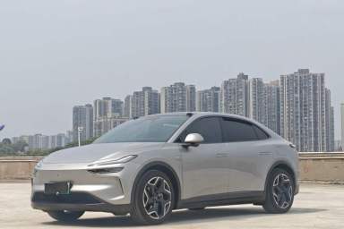 Used ONVO L60 2024 60 kWh Rear-Drive Version