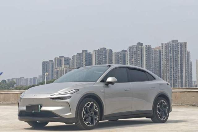 Used ONVO L60 2024 60 kWh Rear-Drive Version