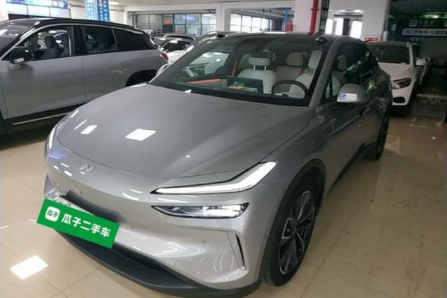Used ONVO L60 2024 60 kWh Rear-Drive Version