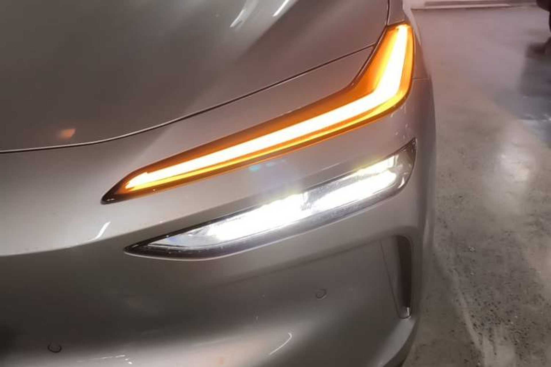 Used ONVO L60 2024 60 kWh All-Wheel Drive Left Front Headlight