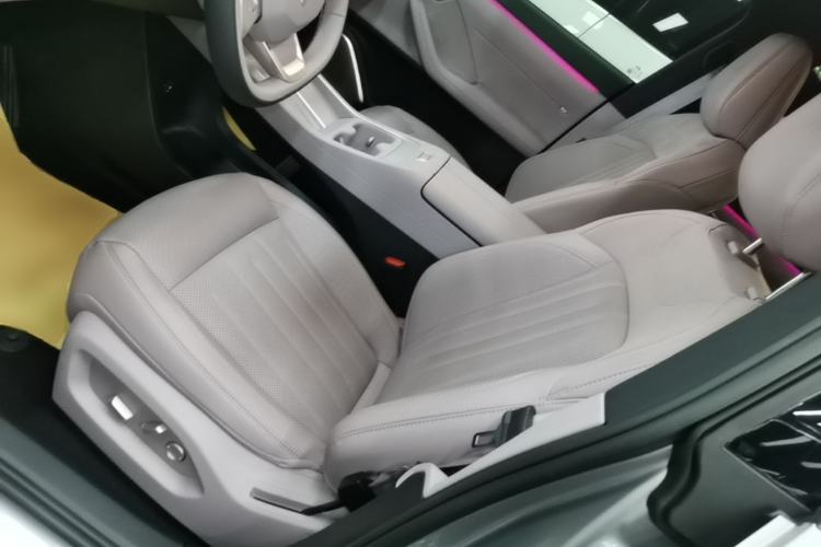 Used ONVO L60 2024 60 kWh Rear-Drive Version Left Front Seat