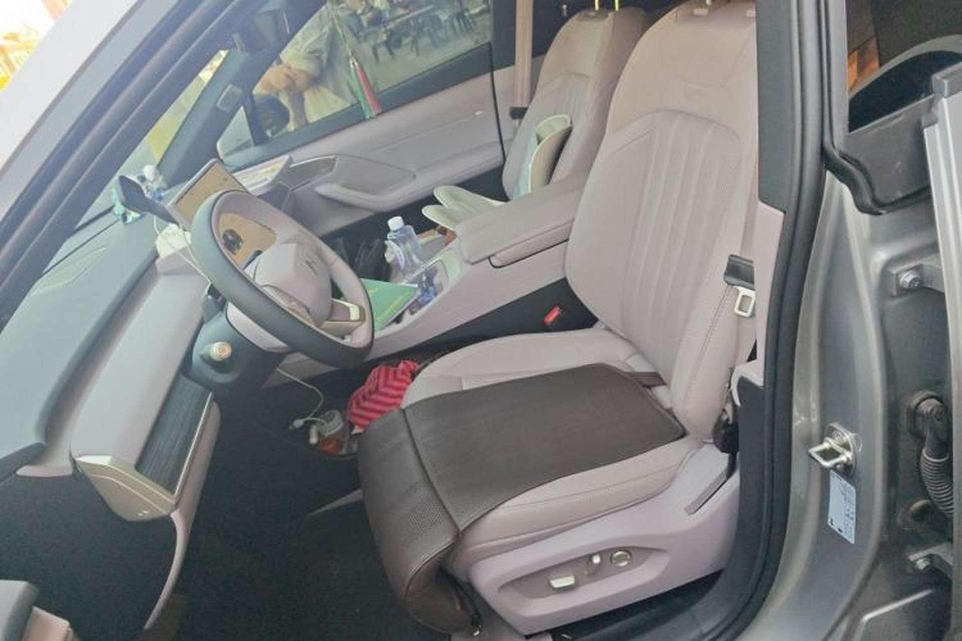 Used ONVO L60 2024 60 kWh Rear-Drive Version Left Front Seat