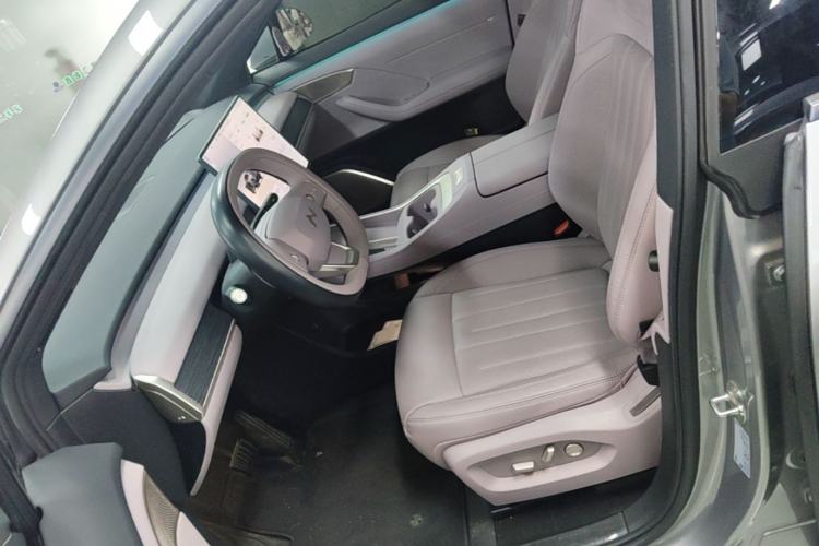 Used ONVO L60 2024 60 kWh Rear-Drive Version Left Front Seat