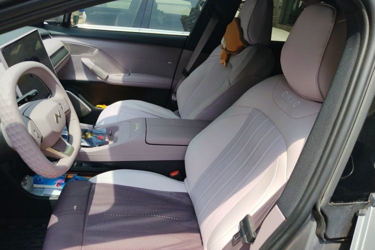 Used ONVO L60 2024 60 kWh Rear-Drive Version Left Front Seat
