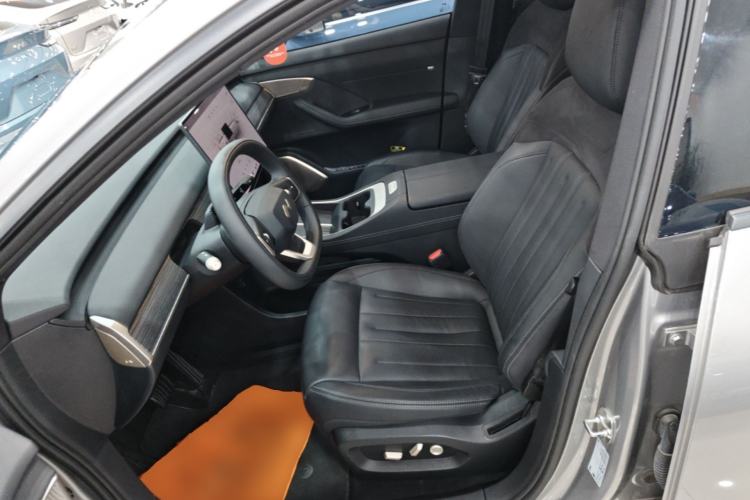 Used ONVO L60 2024 60 kWh Rear-Drive Version Left Front Seat