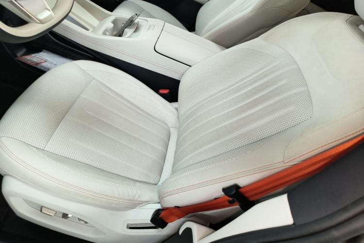 Used ONVO L60 2024 60 kWh Rear-Drive Version Left Front Seat