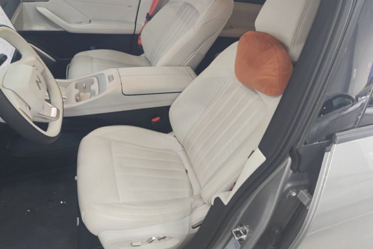 Used ONVO L60 2024 60 kWh Rear-Drive Version Left Front Seat