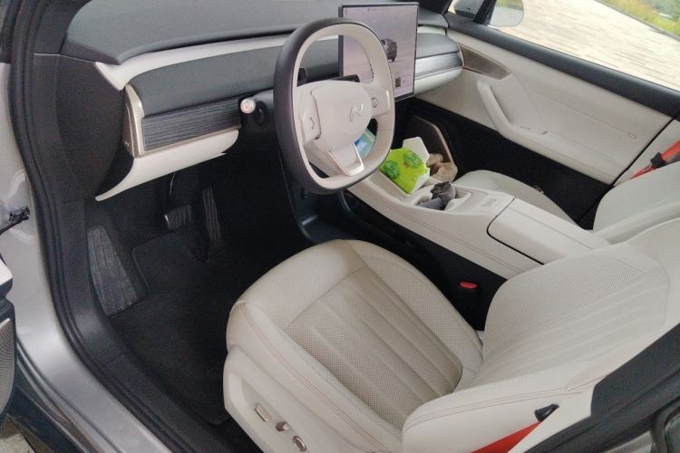 Used ONVO L60 2024 60 kWh Rear-Drive Version Left Front Seat