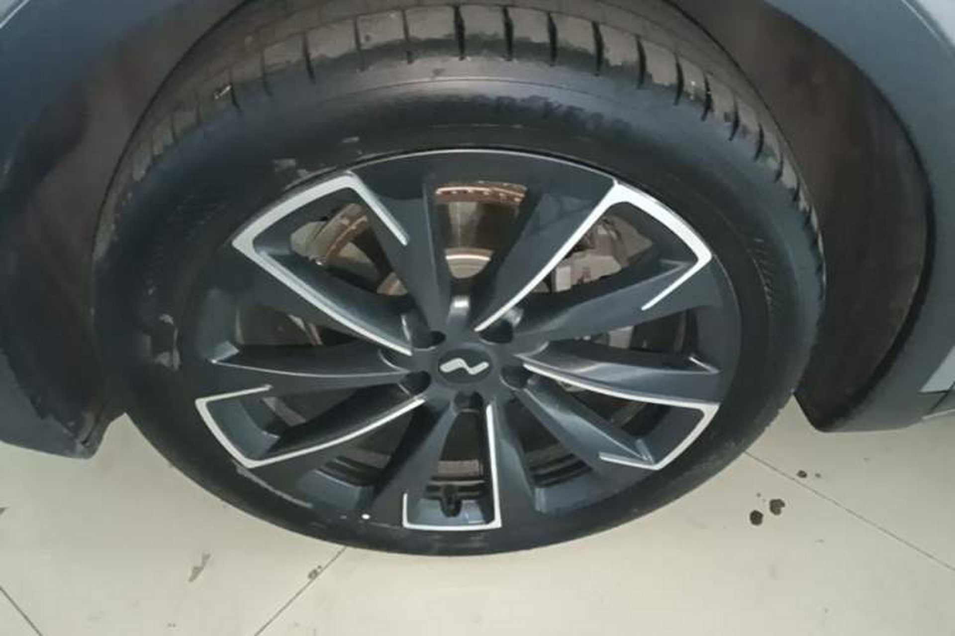 Used ONVO L60 2024 60 kWh All-Wheel Drive Left Front Wheel Hub