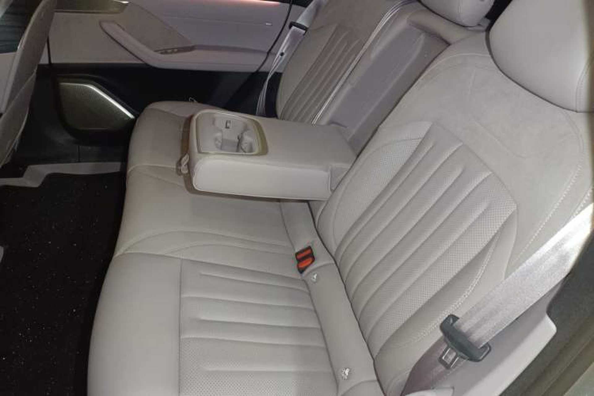 Used ONVO L60 2024 60 kWh Rear-Drive Version Left Rear Seat