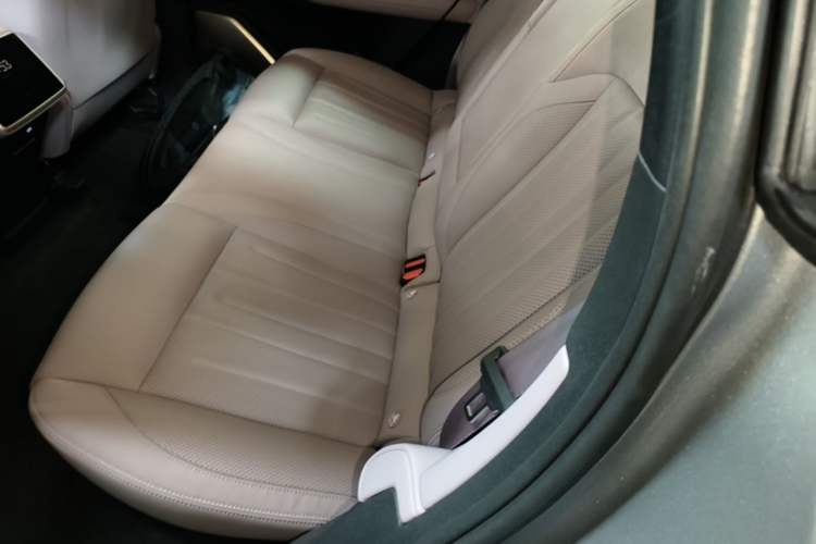 Used ONVO L60 2024 60 kWh Rear-Drive Version Left Rear Seat
