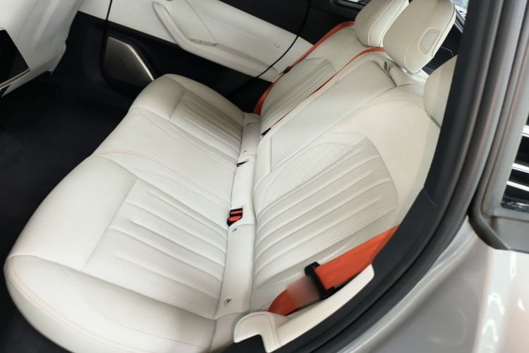 Used ONVO L60 2024 60 kWh Rear-Drive Version Left Rear Seat