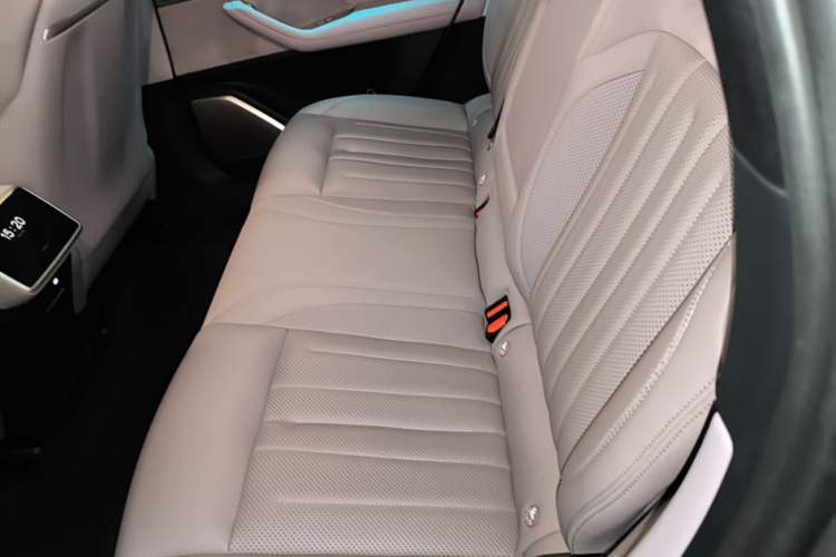 Used ONVO L60 2024 60 kWh Rear-Drive Version Left Rear Seat